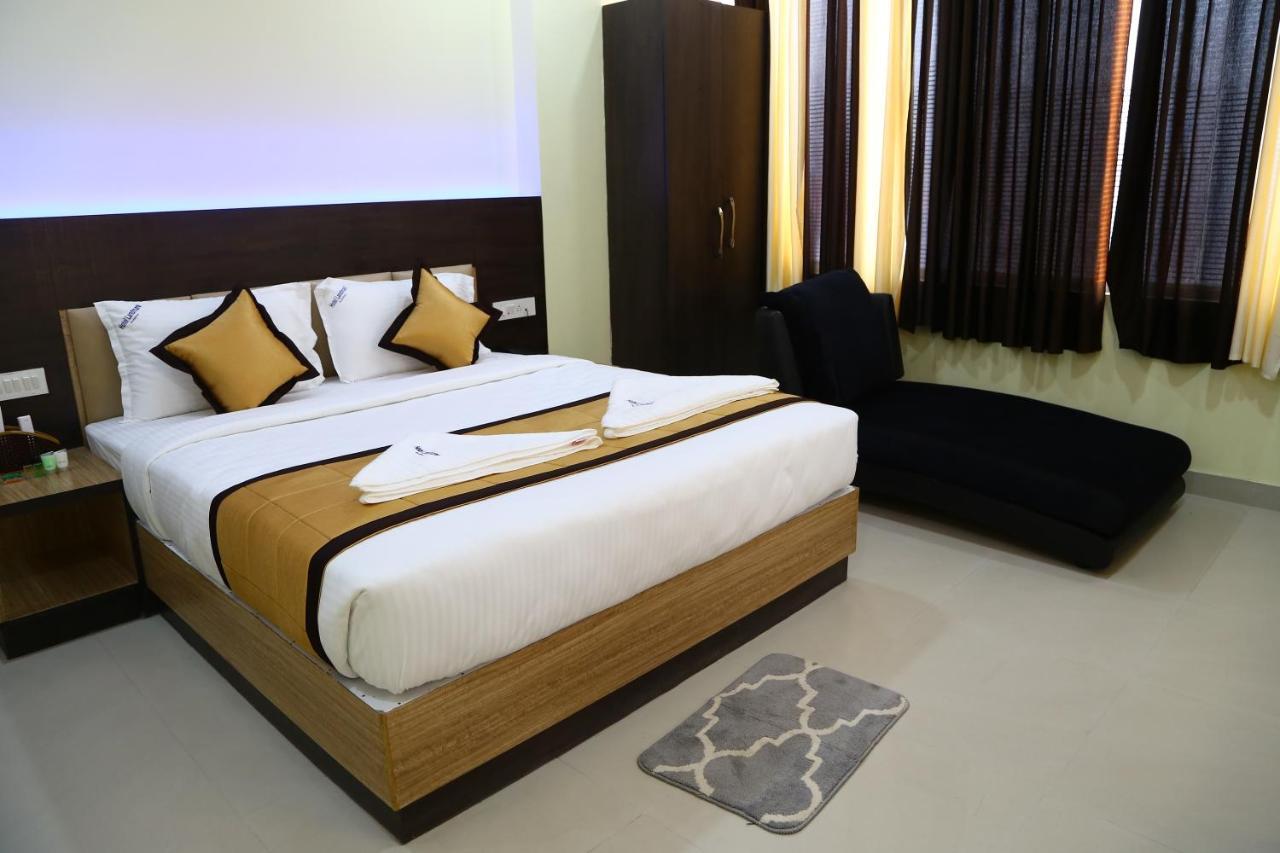 Hotel Landmark Port Blair Exterior foto