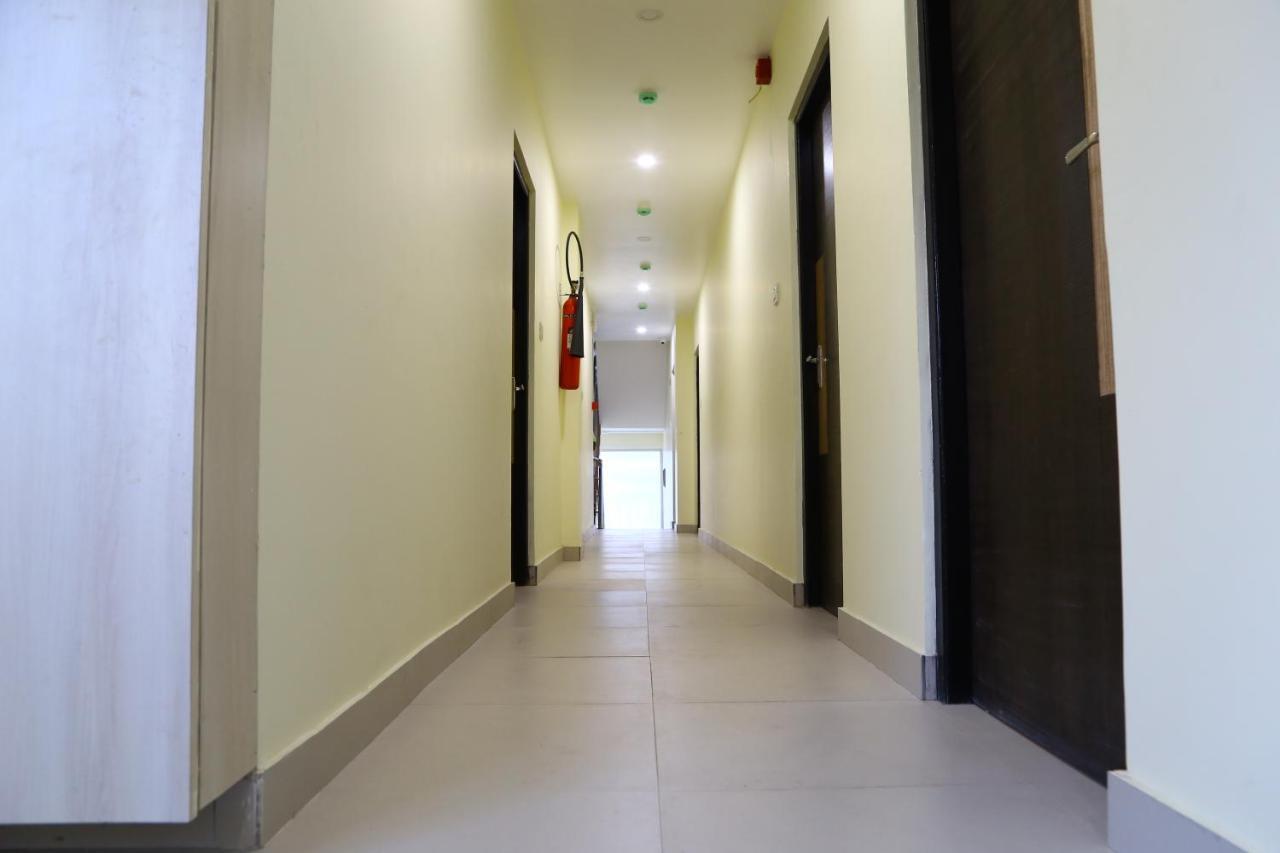 Hotel Landmark Port Blair Exterior foto